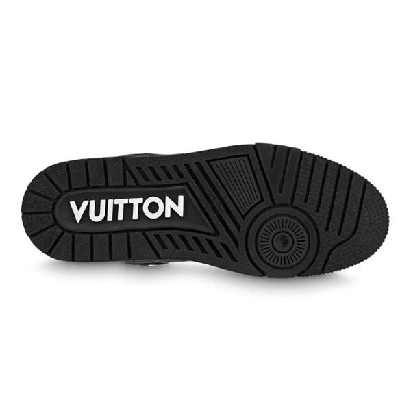 "LV-Trainer" All Black